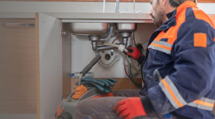 Professional same day plumber in Oquossoc, ME